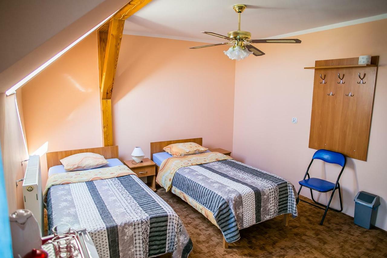 Uslugi Hotelarskie Malgosia I Andrzej Danowski Граево Экстерьер фото