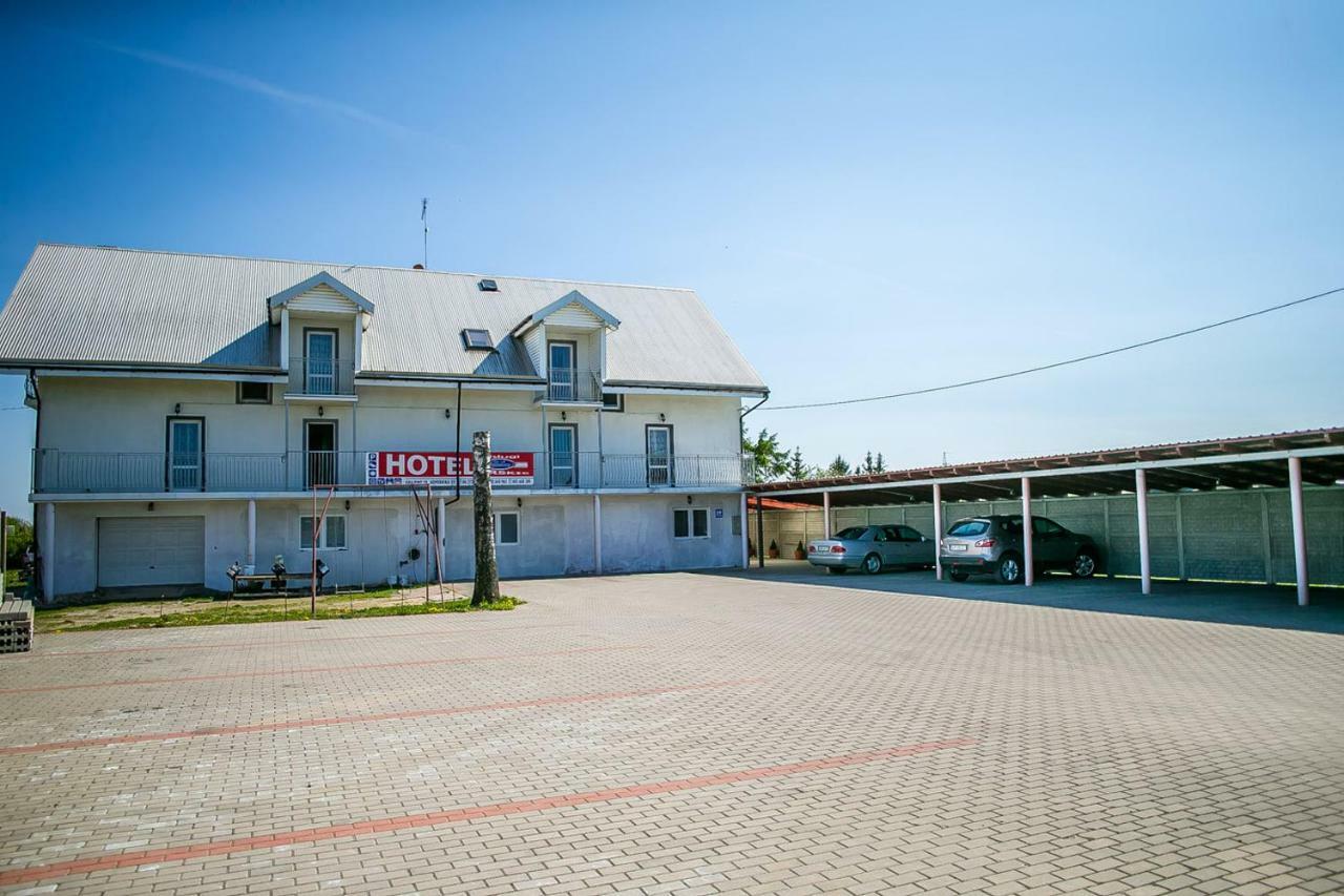 Uslugi Hotelarskie Malgosia I Andrzej Danowski Граево Экстерьер фото